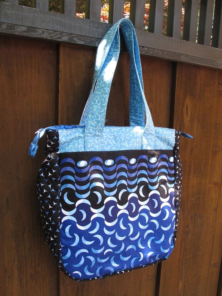 Super Tote by Noodlehead, made by Anna Carloni