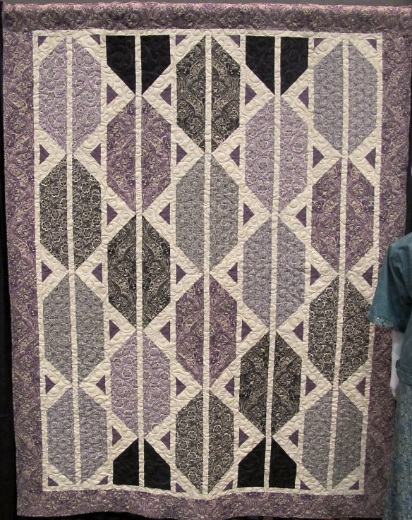 Counterpoint Quilt by Mountainpeek Creations using Downton Abbey fabric by Kathy Hall Counterpoint Quilt by Mountainpeek Creations using Downton Abbey fabric by Kathy Hall