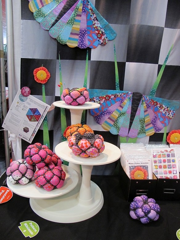 La Todera booth at Quilt Market La Todera booth at Quilt Market