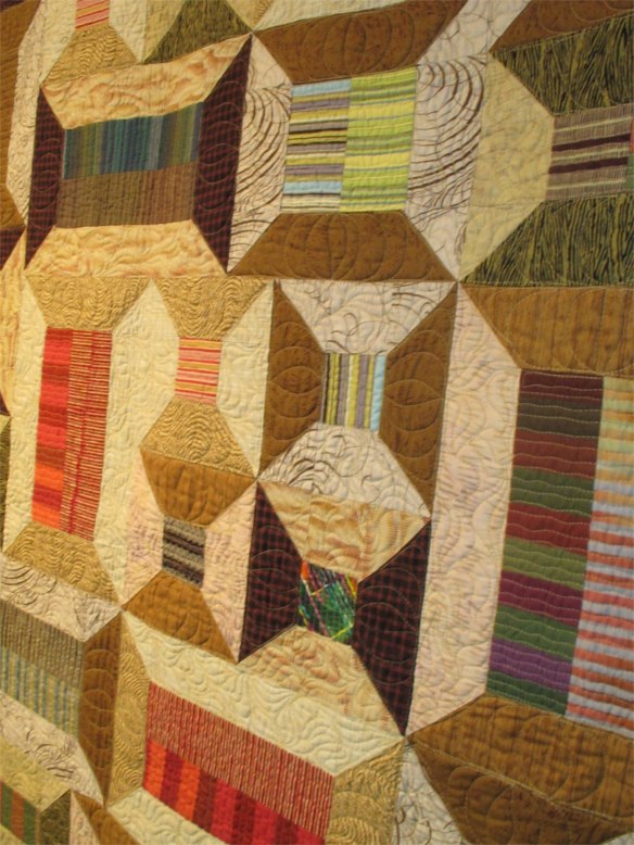 Spoolin' Around by Diana McClun and Laura Nownes, quilted by Victoria McEnerney, p. 59 of Quilts! Quilts!! Quilts!!! 3rd edition Spoolin' Around by Diana McClun and Laura Nownes, quilted by Victoria McEnerney, p. 59 of Quilts! Quilts!! Quilts!!! 3rd edition