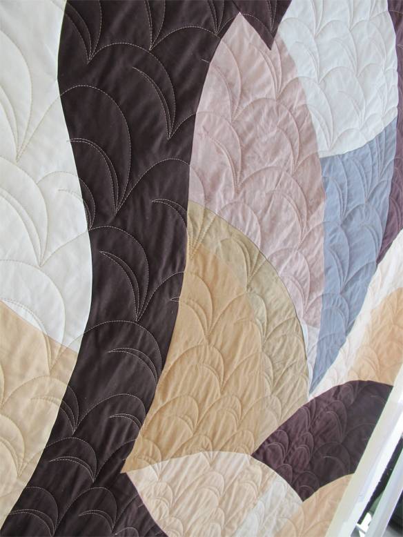 Flywheel Rondo III by Nancy Bardach, quilted by Angie Woolman Flywheel Rondo III by Nancy Bardach, quilted by Angie Woolman