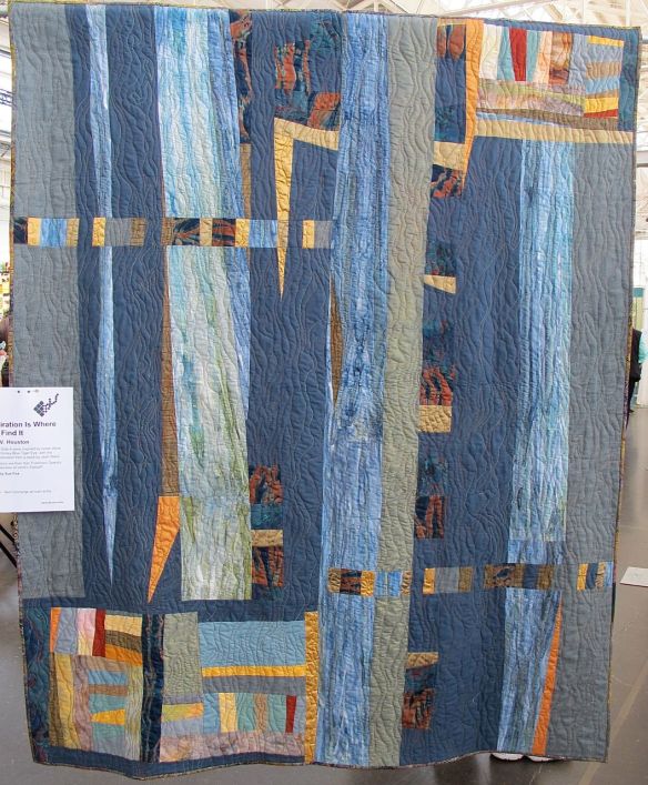 Inspiration Is Where You Find It by Sally V. Houston, quilted by Sue Fox Inspiration Is Where You Find It by Sally V. Houston, quilted by Sue Fox