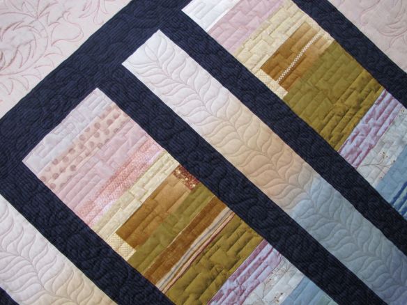 Chinese Coins, Japanese Ombre by Julie Banfield, quilted by Kathy Ritter Chinese Coins, Japanese Ombre by Julie Banfield, quilted by Kathy Ritter