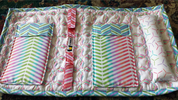 Beatle Bag by Abbey Lane Quilts, made by by Liz of Fat Chick Quilts Beatle Bag by Abbey Lane Quilts, made by by Liz of Fat Chick Quilts