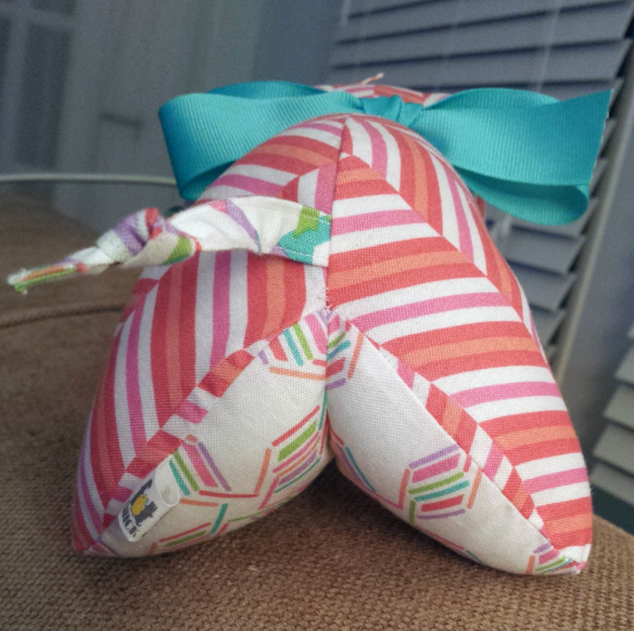 Harry Hippo Pattern by Two Little Banchees, made by Liz of Fat Chick Quilts Harry Hippo Pattern by Two Little Banchees, made by Liz of Fat Chick Quilts