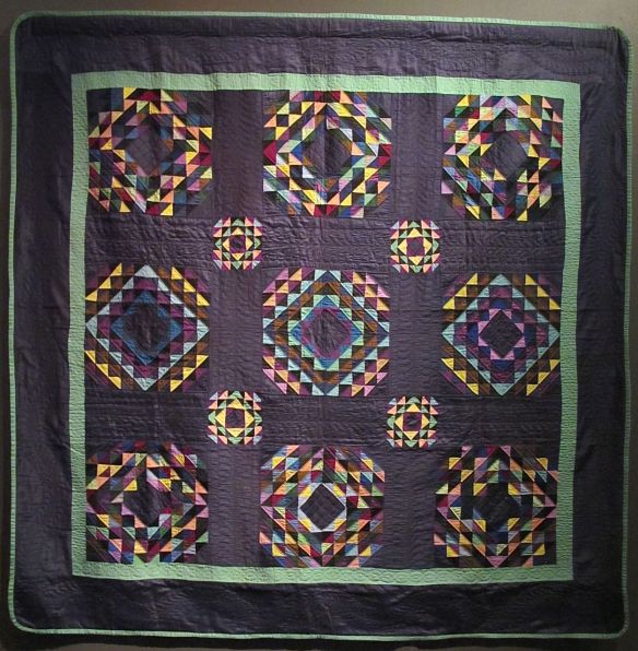 Ocean Waves Variation, c. 1930-35. Unknown maker, Holmes County. Cotton. Ocean Waves Variation, c. 1930-35. Unknown maker, Holmes County. Cotton.