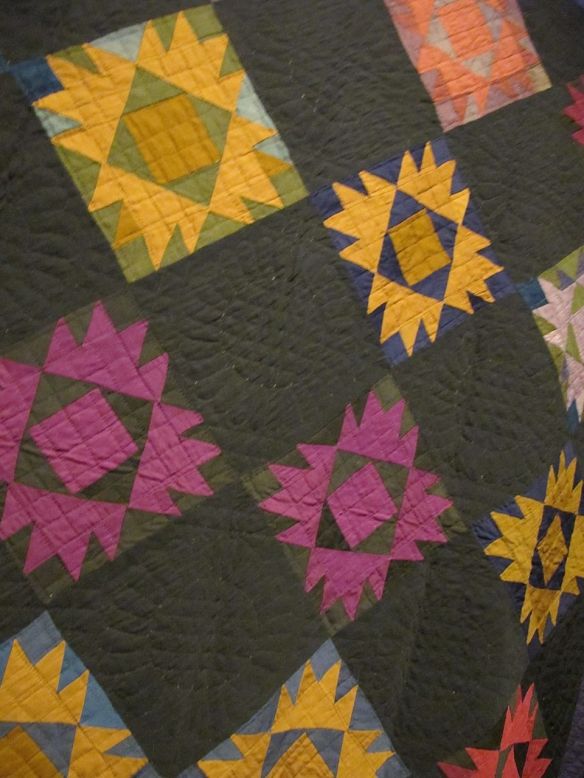 Bear Paw, c. 1900-15. Unknown maker. Holmes County. Wool.