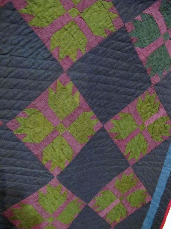 Bear Paw, c. 1910-1920. Unknown maker. Holmes County. Cotton and wool.