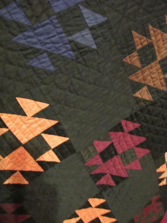 Fox and Geese, c. 1900-1910. Maker unknown, Mt. Hope, Holmes County. Cotton and wool.