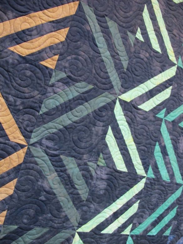 Amish Modern I by Mickey Beebe, quilted by Toni McAuliffe