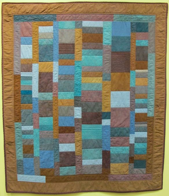 Amish Stripes by Linda Hlady, quilted by Terry Carpenter