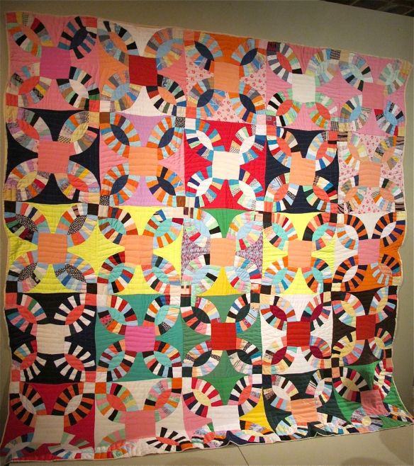 Double Wedding Ring, found in Altadena, CA., c. 1975-2000, from the collection of Roderick Kiracofe