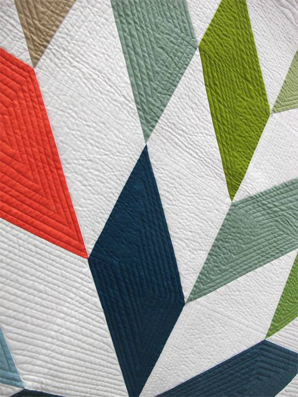 LeMoyne Mum by Melinda Bazzelle, Lewisville, TX. Quilted by Dina Dye.