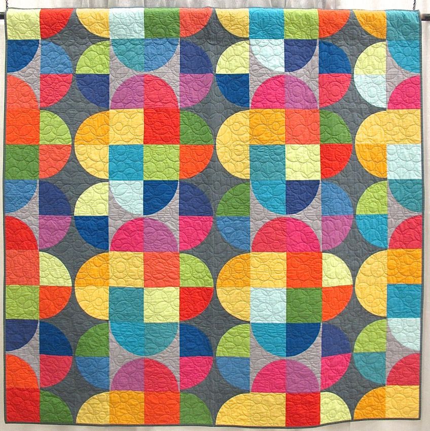 Capsule by Jen Carlton Bailly. Portland, Oregon. Quilted by Nancy Stovall.