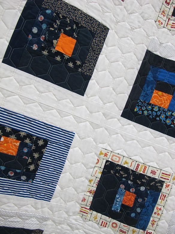 Mahjong by Leslie Schmidt. Brooklyn, New York, Quilted by Cami Cress (aaquilting.com)