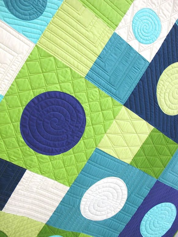 I See Spots by Nancy Zieman. Beaver Dam, Wisconsin. Pieced by Sharon Dahlke. Quilted by Susan Petruske.