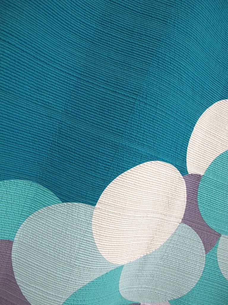 Balancing Act by Amanda Hohnstreiter. Thorndale, Texas. 2nd Place, QuiltCon 2015 Piecing category.