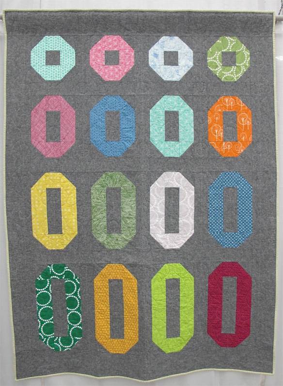 MQG 2014 Quilt of the Month: April. Stretched Shoo Fly by Josee Carrier. Montreal MQG.