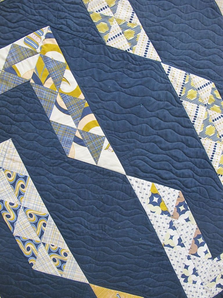 MQG 2014 Quilt of the Month:December. Arrows by Hemamalini Elumalai. Boston MQG.