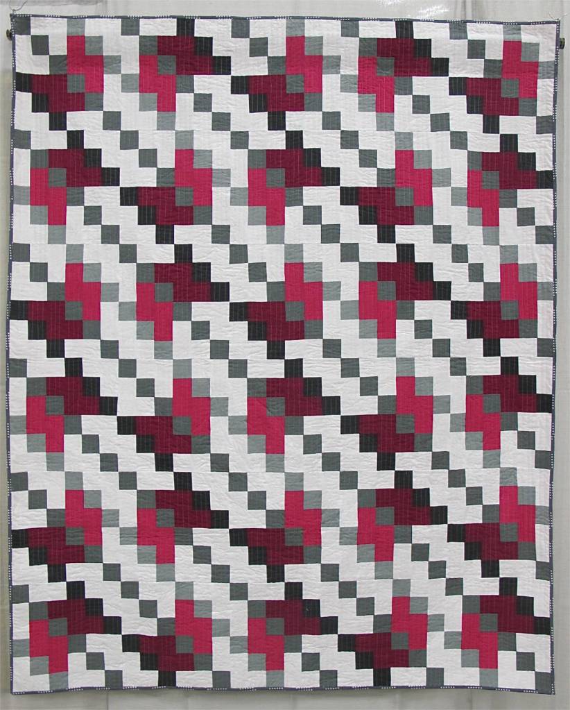 MQG 2014 Quilt of the Month: October. Shifted by Kristy Daum. St. Louis MQG.