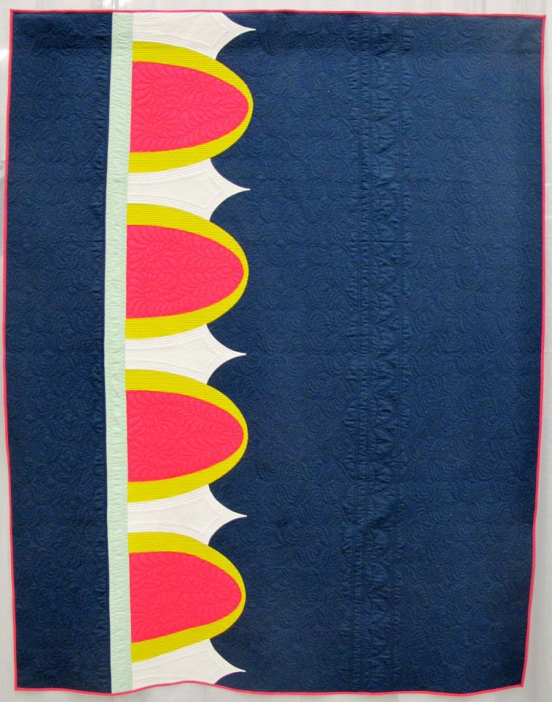 Eggs and Darts by Amanda Leins. Gansevoort, New York. Pieced by Susan Bishop.