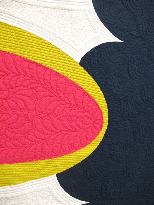 Eggs and Darts by Amanda Leins. Gansevoort, New York. Pieced by Susan Bishop.