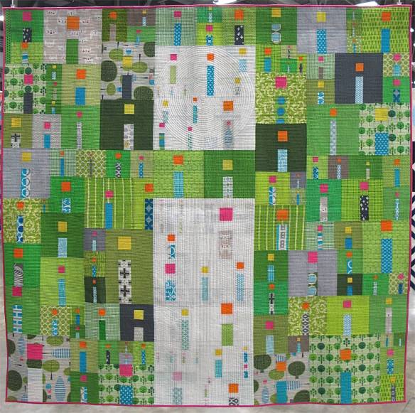 i Quilt by Kathy York, Austin, Texas,. Best in Show, QuiltCon 2015. Award sponsored by Gammill.