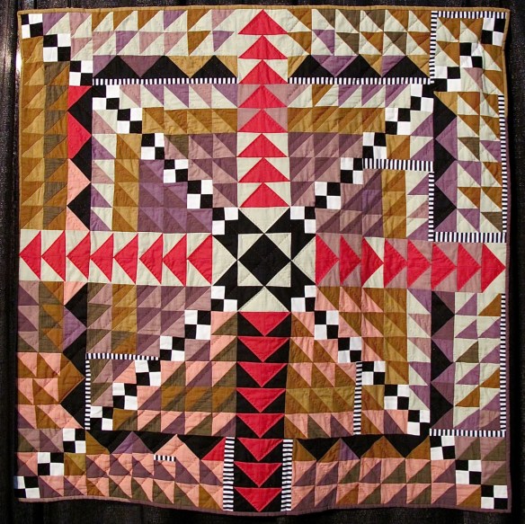 Kintsugi I (Medallion) by Alexis Deise Kintsugi I (Medallion) by Alexis Deise