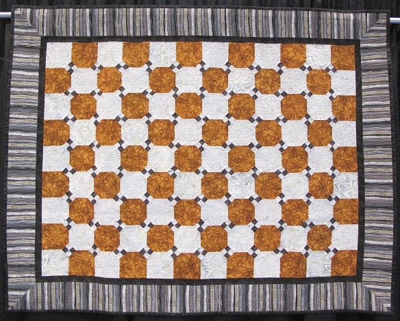 All Straight Lines by Vickie VanKoten, quilted by Pat Roche All Straight Lines by Vickie VanKoten, quilted by Pat Roche