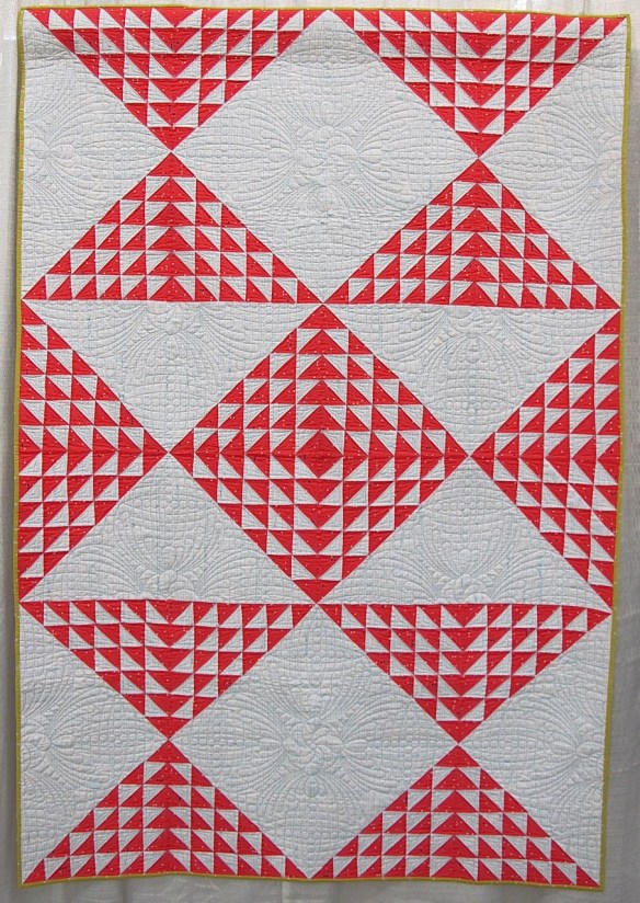 Converging Hours by Lee Chappell Monrow, quilted by Russ Adams Converging Hours by Lee Chappell Monrow, quilted by Russ Adams