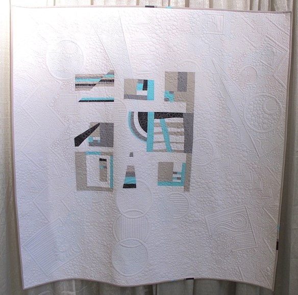 Modern Glacier by Pamela Gavin, quilted by Darla Hennessee Hall Modern Glacier by Pamela Gavin, quilted by Darla Hennessee Hall