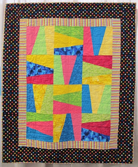 Piece by Taylor Mesmer, quilted by Jessica Goodman Piece by Taylor Mesmer, quilted by Jessica Goodman
