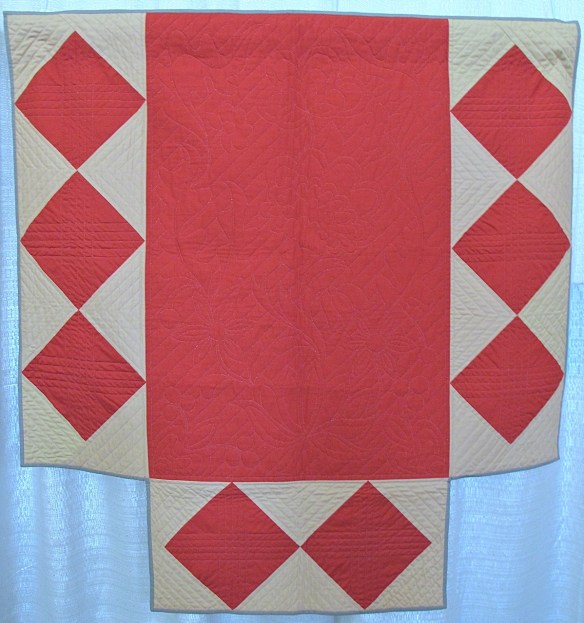 Cut-Out Corners with Square Within a Square Border by Gwen Marston Cut-Out Corners with Square Within a Square Border by Gwen Marston