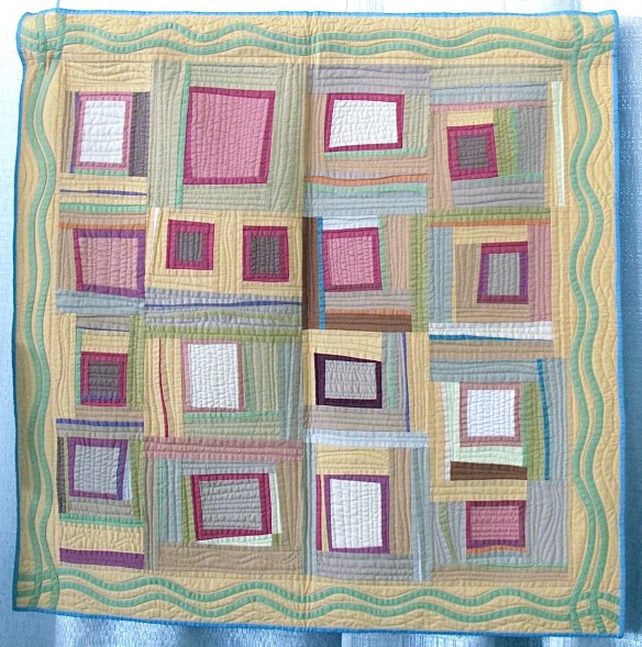 Liberated Log Cabin with Applique Borders by Gwen Marston Liberated Log Cabin with Applique Borders by Gwen Marston