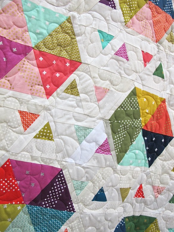 Swarm by Selina Cheng, quilted by Jo Nicholls of Thirroul Custom Quilting Swarm by Selina Cheng, quilted by Jo Nicholls of Thirroul Custom Quilting