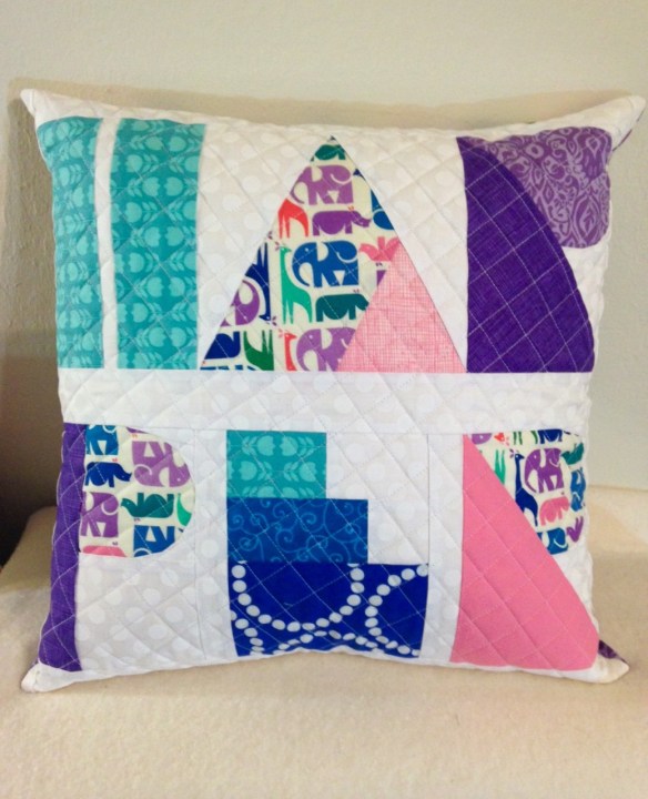 Harper Pillow by Chancy Fessler using I Spy The Alphabet by thequiltedfox.com Harper Pillow by Chancy Fessler using I Spy The Alphabet by thequiltedfox.com