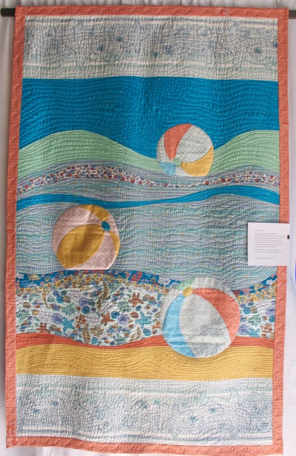 Making Waves, piecing and pattern by Pati Fried, quilting by Kerry Reed, using Tidal Lace fabrics by Kim Andersson